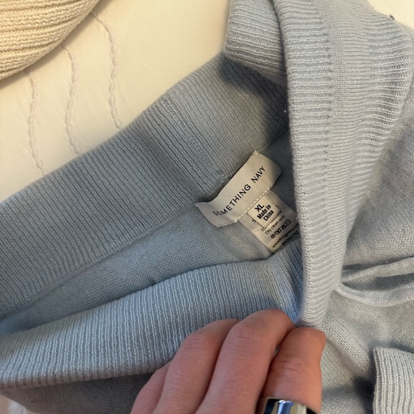 Something Navy 100% Cashmere Joggers - Picture 5 of 6